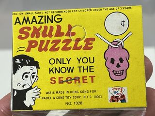 Amazing Skull Puzzle by Nadel & Sons Toy Corp.Close-up_of_Header.jpeg