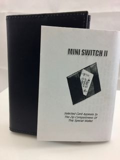 Mini Switch ll - Z Fold Wallet from Magic Methods 