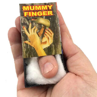 living_mummy_finger.2.jpg